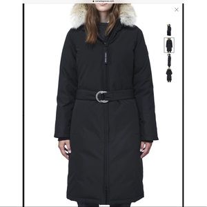 CANADA GOOSE WHISTLER parka size small black 🖤🖤